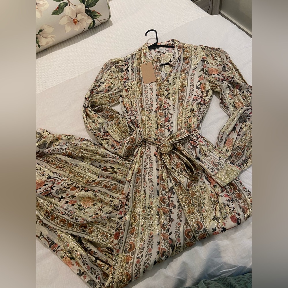 NWT Hemant & Nandita Tana Shirt Dress. Size Small